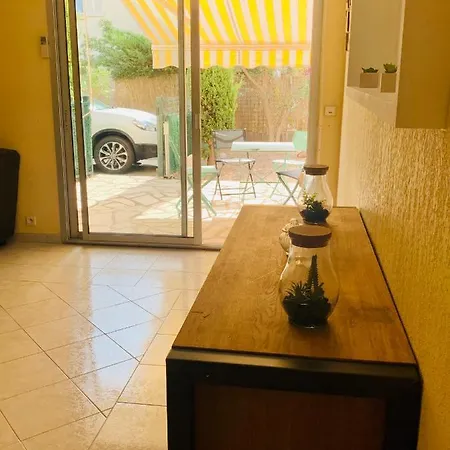 Les Rives De Valescures - Prive Parking Et Piscine Apartment *
